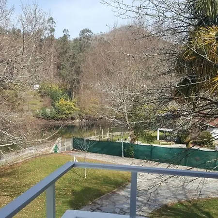Casa En Plena Naturaleza Al Lado Del Rio Verdugo Feriehus