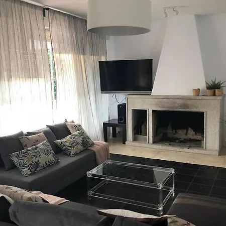 Casa En Plena Naturaleza Al Lado Del Rio Verdugo Feriehus