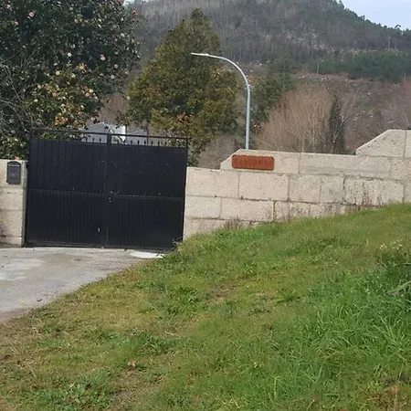 Casa En Plena Naturaleza Al Lado Del Rio Verdugo Feriehus *