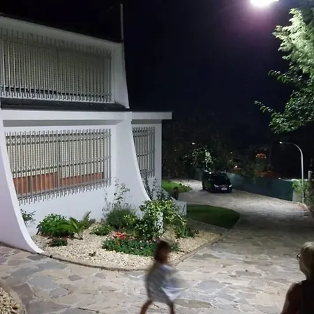 Casa En Plena Naturaleza Al Lado Del Rio Verdugo Feriehus *